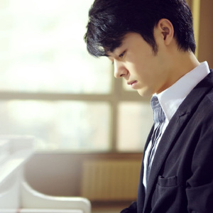 男生把小困困进男生困困里
